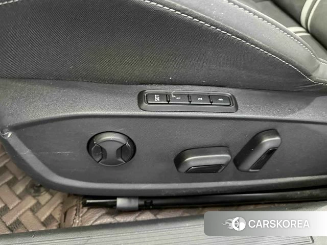 Volkswagen Golf id 4299455 из Китая 18