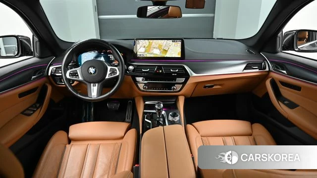 BMW 5 Series (G30) id 3805944 из Кореи 17