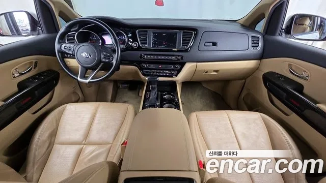 Kia The New Carnival id 2886989 из Кореи 17