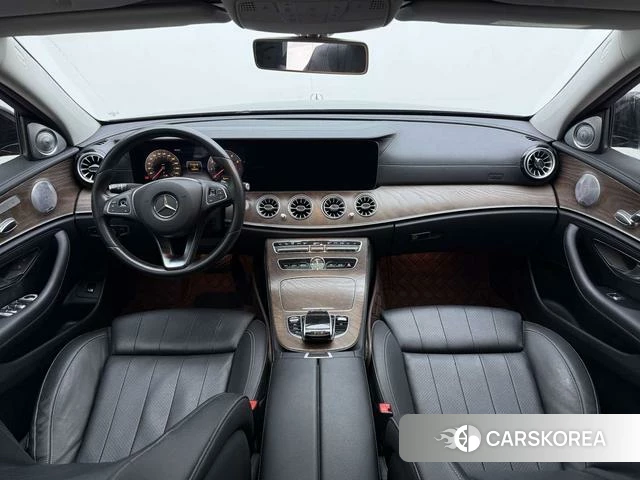 Mercedes-Benz E-class id 4209929 из Китая 8