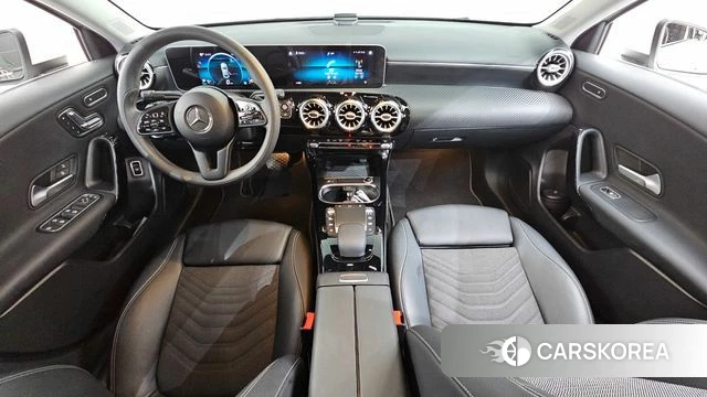 Mercedes-Benz A-Class W177 id 4482668 из Кореи 28