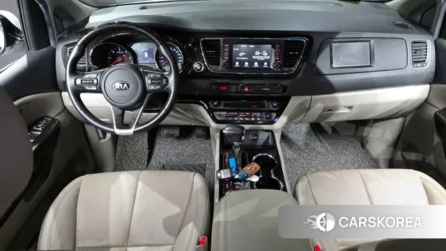 Kia The New Carnival id 3682498 из Кореи 17