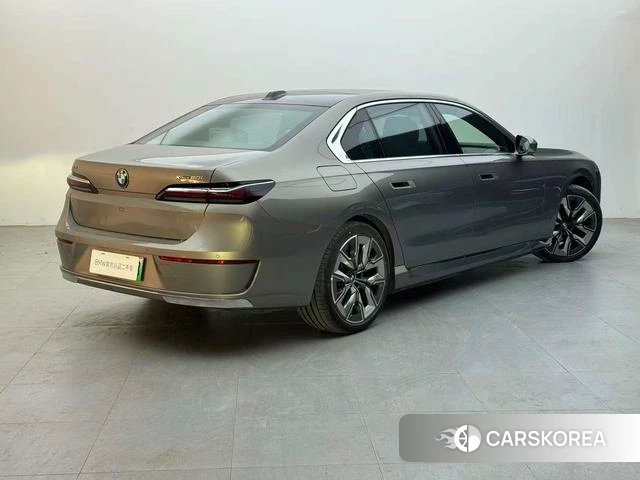 BMW i7 id 4273153 из Китая 15