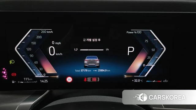BMW 7 Series (G70) id 4579400 из Кореи 33