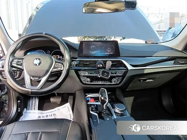 BMW 5 Series (G30) id 3742353 из Кореи 17