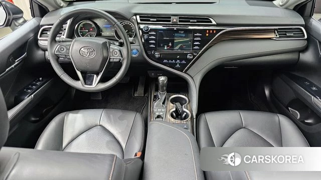 Toyota Camry (XV70) id 4269558 из Кореи 27