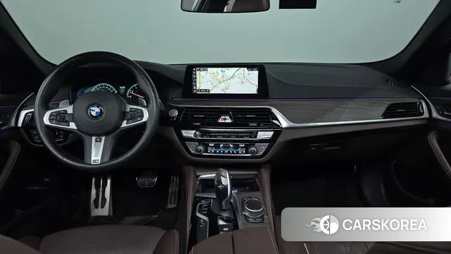 BMW 5 Series (G30) id 3024235 из Кореи 17