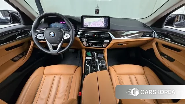 BMW 5 Series (G30) id 3432298 из Кореи 17