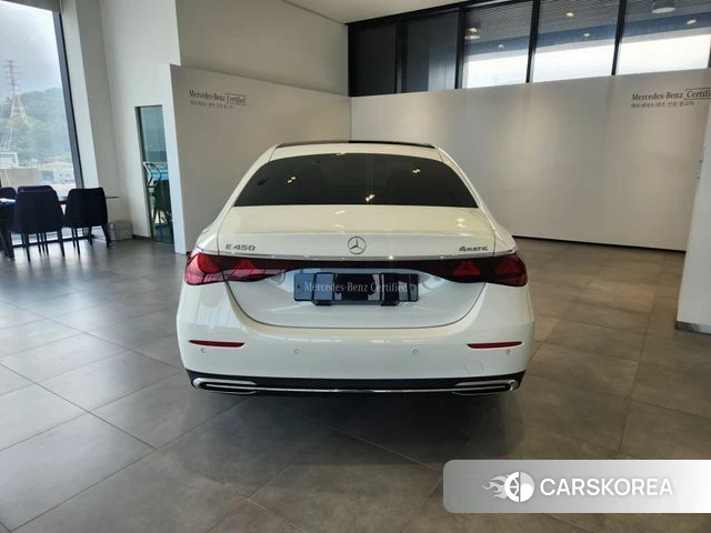 Mercedes-Benz E-Class W214 id 4589747 из Кореи 17