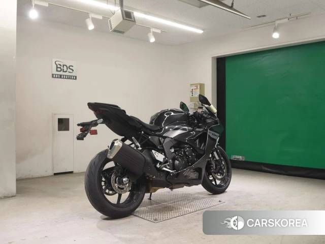 Проданный Kawasaki ZX-6R NINJA ABS 2025 из Японии, фото 5