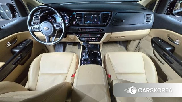 Kia The New Carnival id 4525436 из Кореи 17