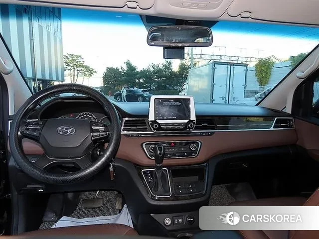 Hyundai The New Grand Starex id 3368728 из Кореи 17