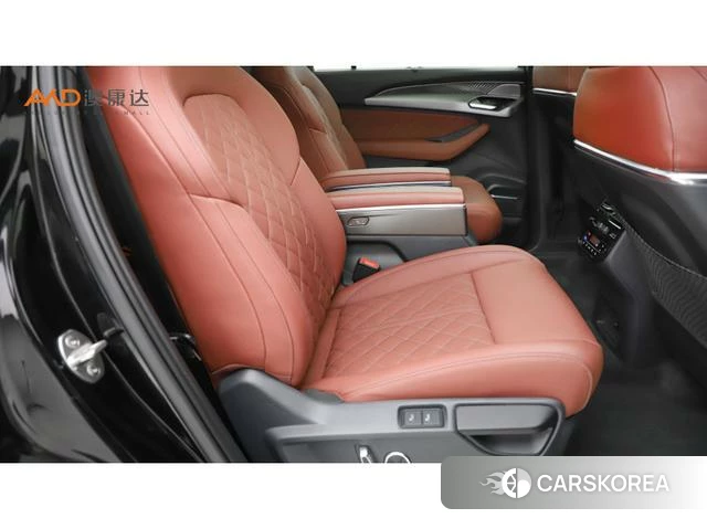 Audi Q6 id 4273002 из Китая 8