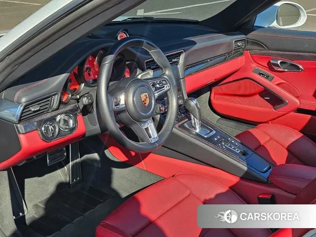 Porsche 911 id 3636798 из Кореи 17