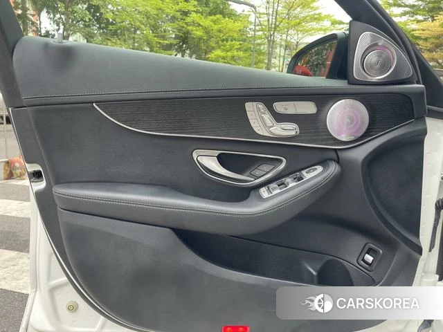 Mercedes-Benz Class C id 4306871 из Китая 14