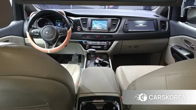 Kia The New Carnival id 3024466 из Кореи 17