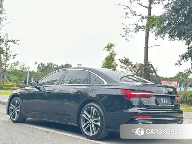 Audi A6L id 4278789 из Китая 21