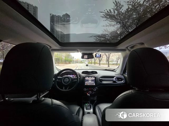 Jeep Renegade id 3919821 из Кореи 17