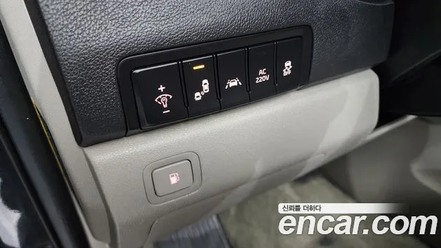 Kia The New Carnival id 2761458 из Кореи 17