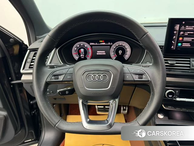 Audi Q5L id 4278842 из Китая 16
