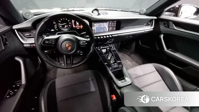 Porsche 911(992) id 3412571 из Кореи 17