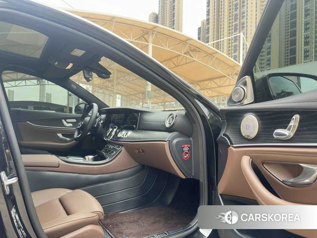 Mercedes-Benz E-class id 4393218 из Китая 11