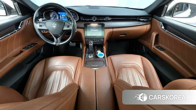 Maserati Quattroporte id 3904722 из Кореи 17