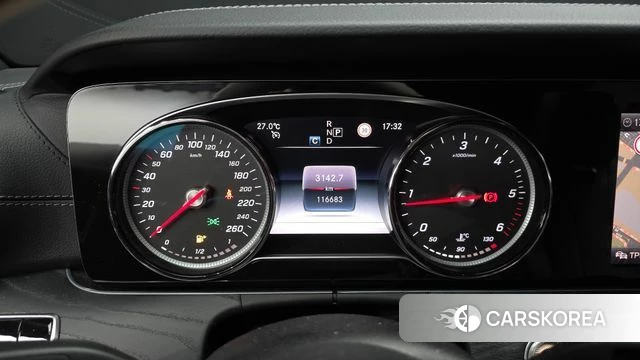 Mercedes-Benz E-Class W213 id 4755217 из Кореи 36