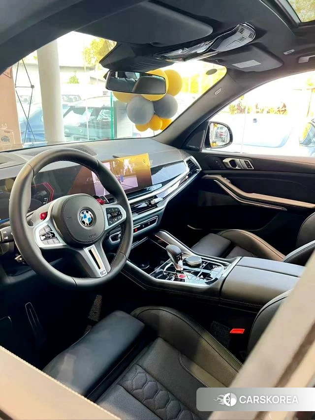 BMW X5 M id 4272521 из Китая 7