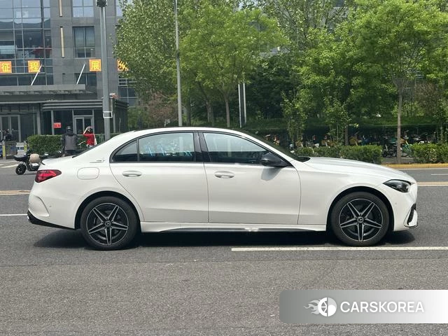 Mercedes-Benz Class C id 4271319 из Китая 19