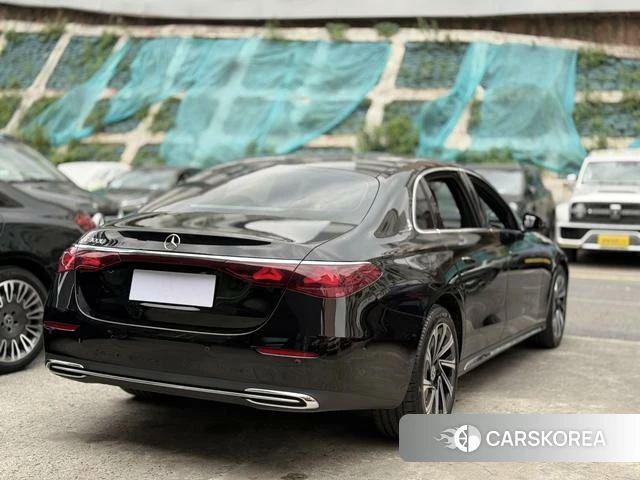 Mercedes-Benz E-class id 4297273 из Китая 11