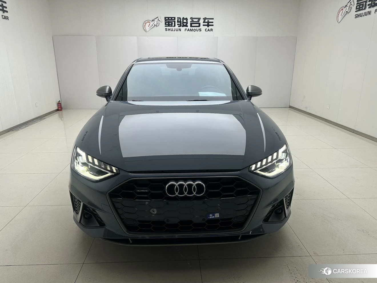 Audi A4L id 4455701 из Китая 7