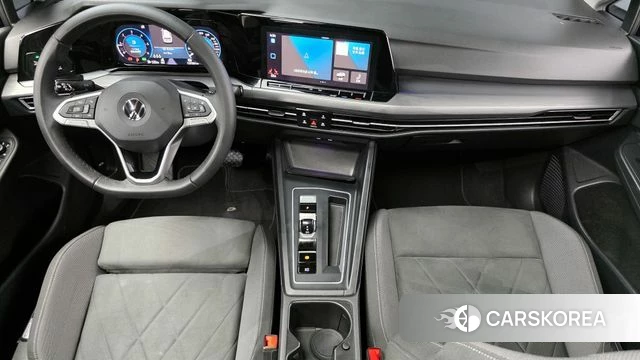 Volkswagen Golf 8th Generation id 3851980 из Кореи 17