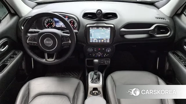Jeep Renegade id 2969242 из Кореи 17