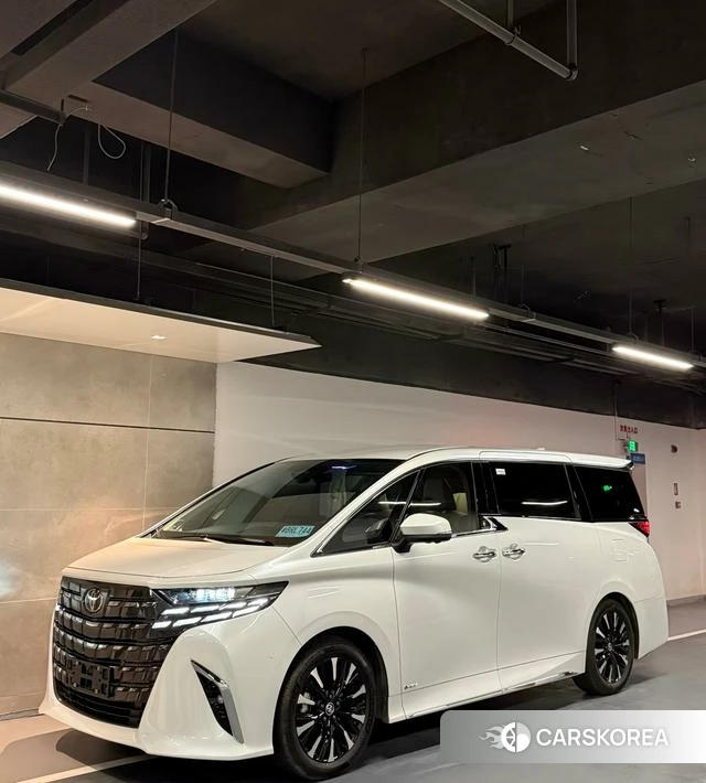 Toyota Elfa id 4239792 из Китая 7