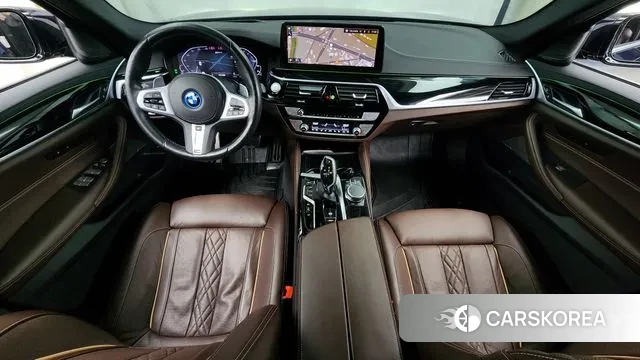 BMW 5 Series (G30) id 3463232 из Кореи 17