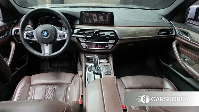 BMW 5 Series (G30) id 3582840 из Кореи 17