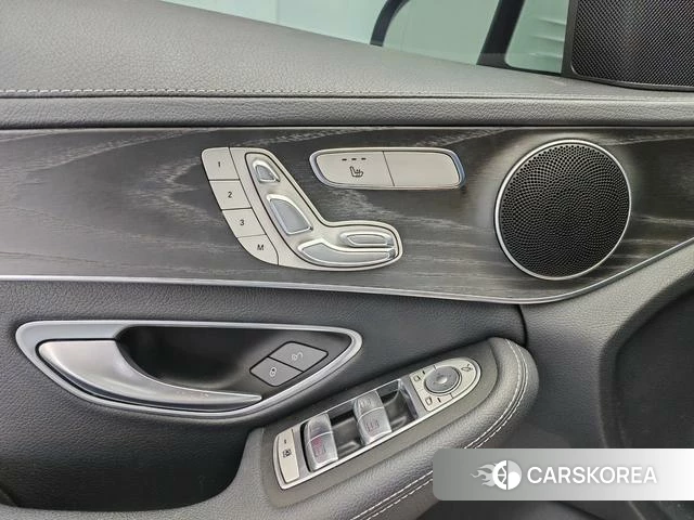 Mercedes-Benz Class C id 4353348 из Китая 17