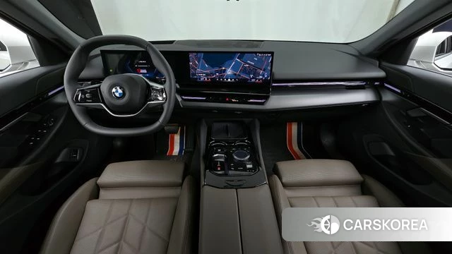 BMW 5 Series (G60) id 4342702 из Кореи 30