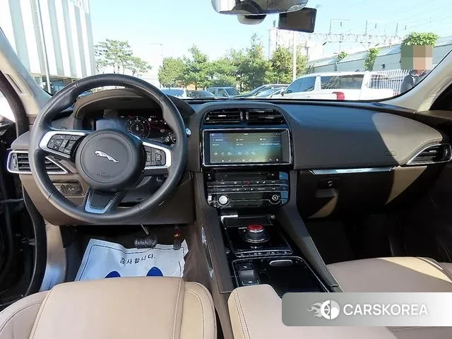 Jaguar F-PACE id 3329718 из Кореи 17