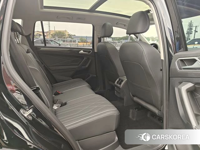 Volkswagen Tiguan L id 4205810 из Китая 14