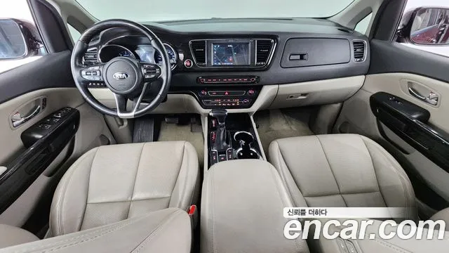 Kia The New Carnival id 2712325 из Кореи 17