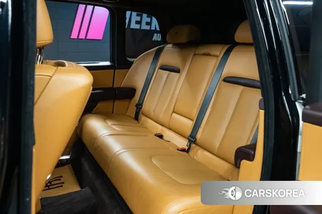 Rolls-Royce Cullinan id 3499490 из Кореи 7