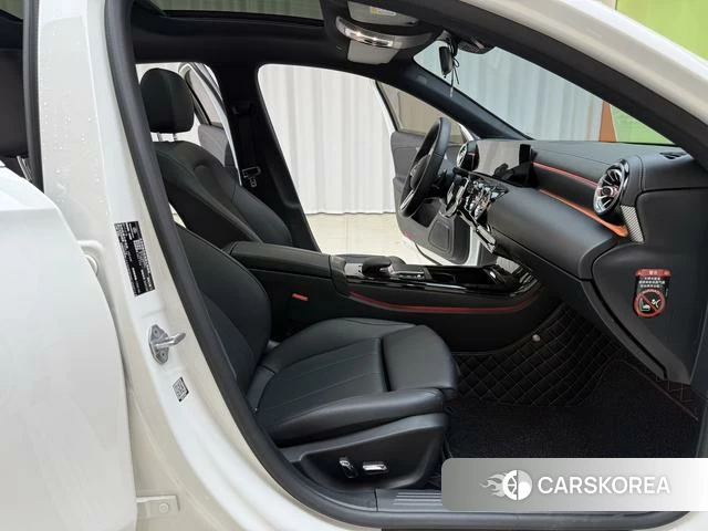 Mercedes-Benz Class A id 4257590 из Китая 17