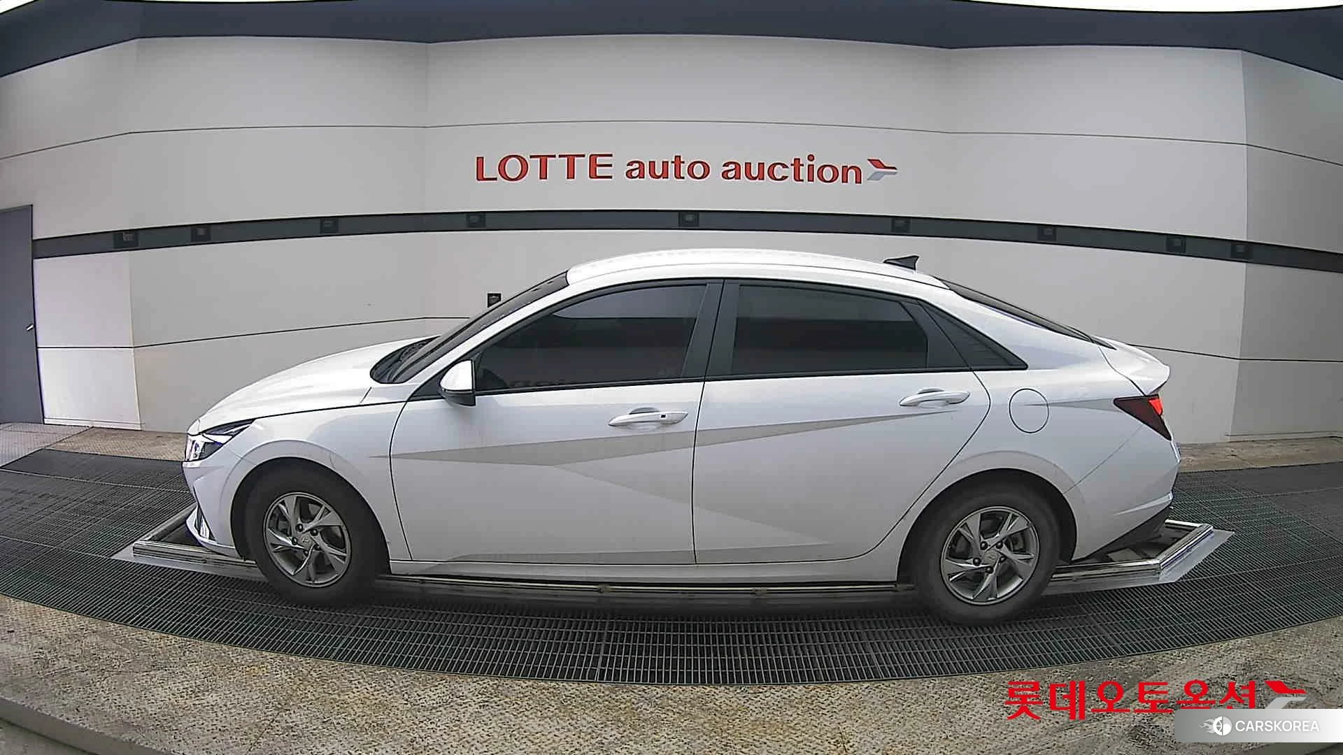 Hyundai Avante id 3869378 из Кореи 35