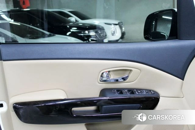 Kia The New Carnival id 4203125 из Кореи 17