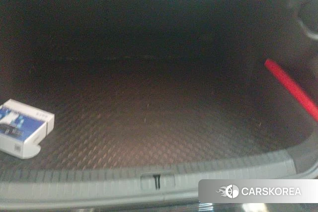 Volkswagen Passat id 4263875 из Китая 14