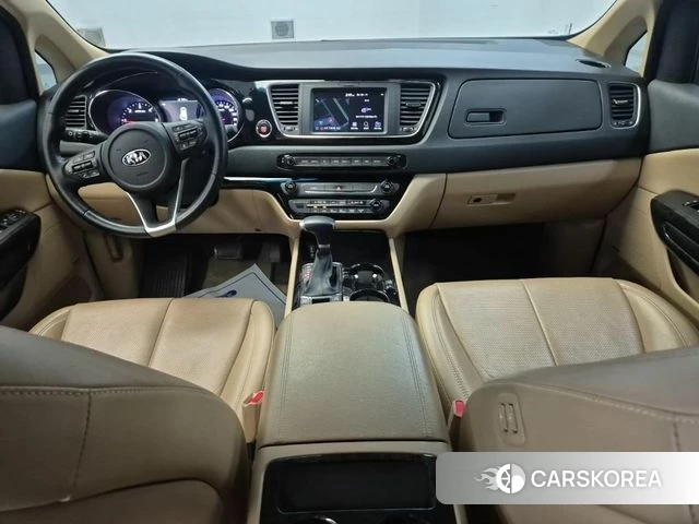 Kia The New Carnival id 4780900 из Кореи 16