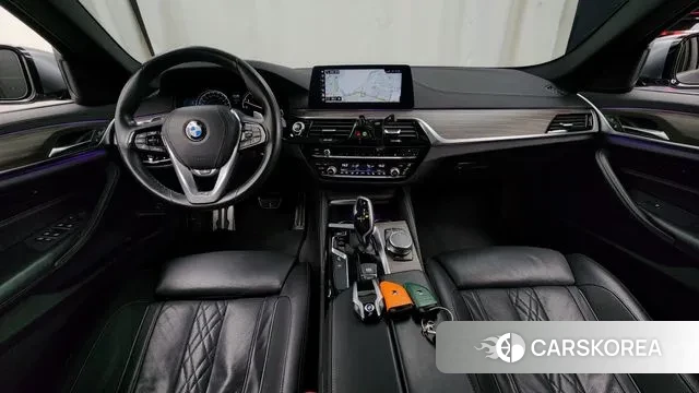 BMW 5 Series (G30) id 3050739 из Кореи 17