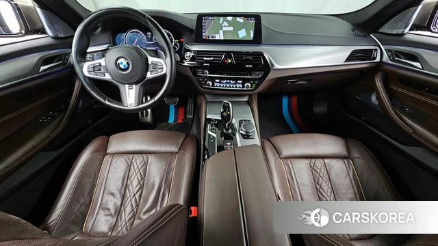 BMW 5 Series (G30) id 4225737 из Кореи 17